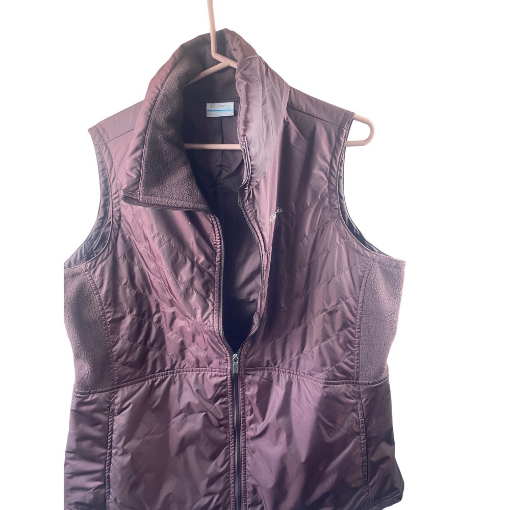 Columbia Vest Womens Extra Large Plum Outdoors Athleisure Lifestyle Everyday - Picture 3 of 6